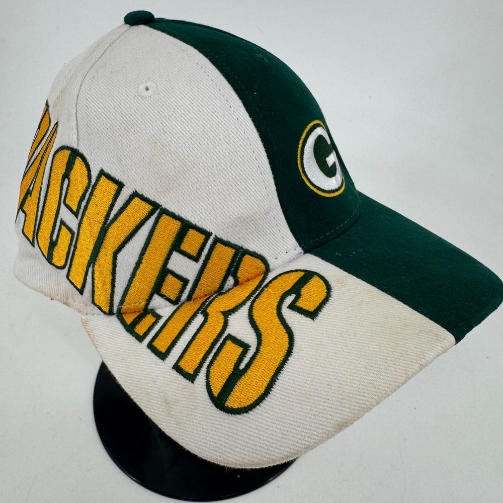 Vintage Green Bay Packers Hat Cap NFL Game Day Green Gold Embroidered Strapback